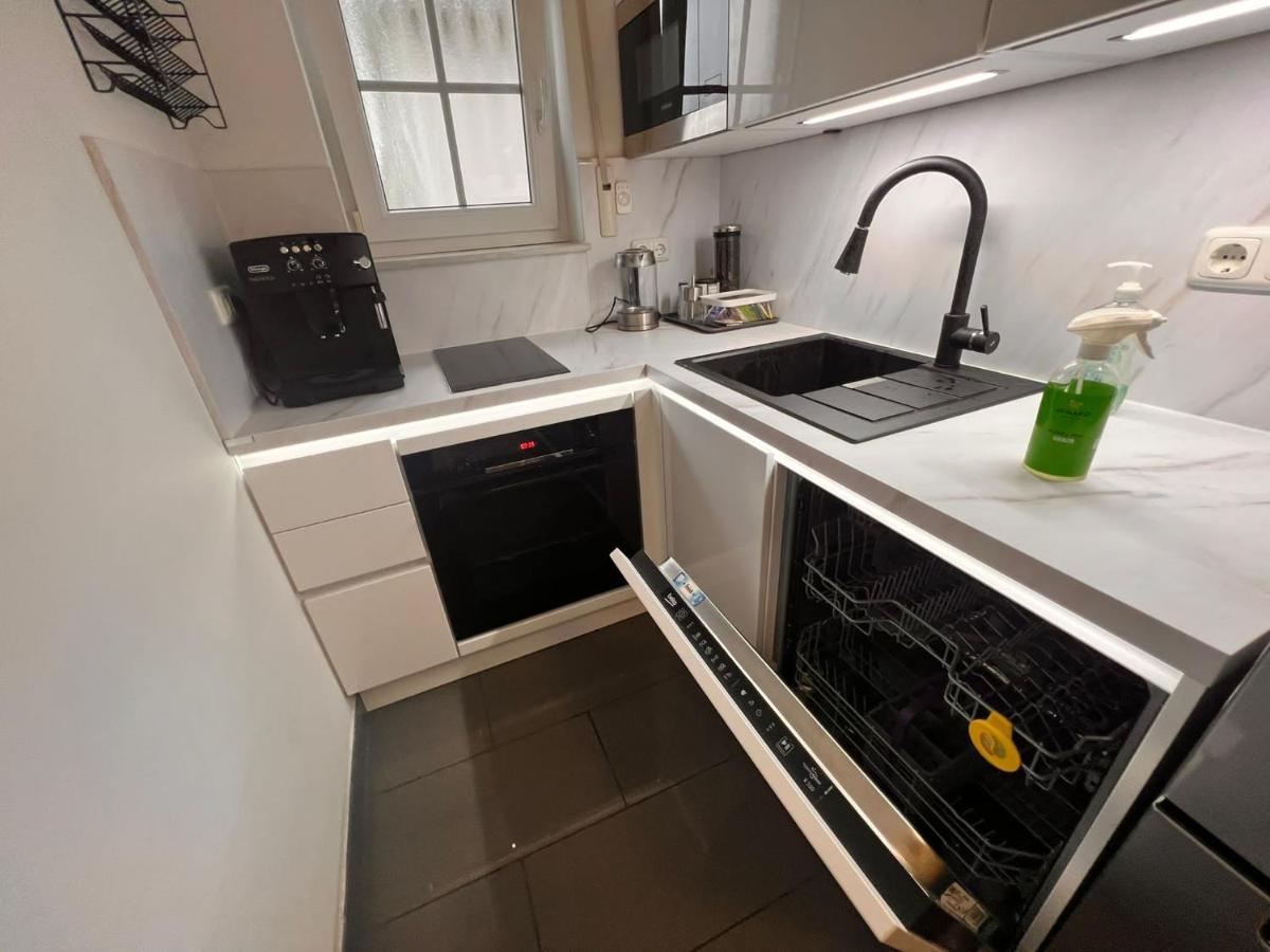 Ferienwohnung In Bester Lage Kassels Buitenkant foto