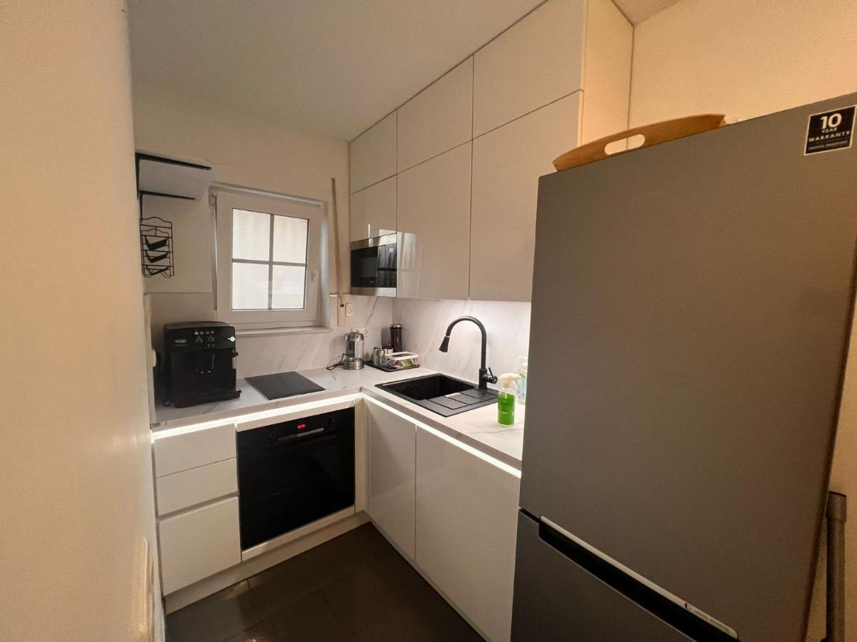 Ferienwohnung In Bester Lage Kassels Buitenkant foto