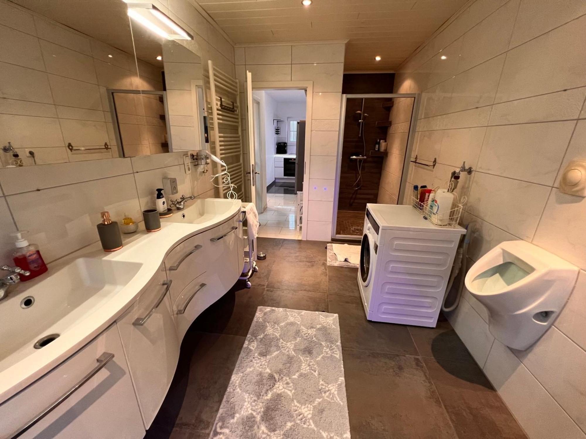 Ferienwohnung In Bester Lage Kassels Buitenkant foto